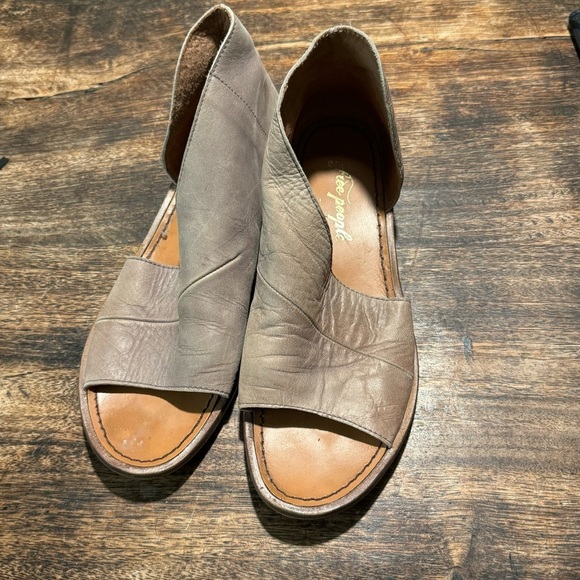 Free People Mont Blanc Grey Sandals 7.5 or 38 - Picture 5 of 12